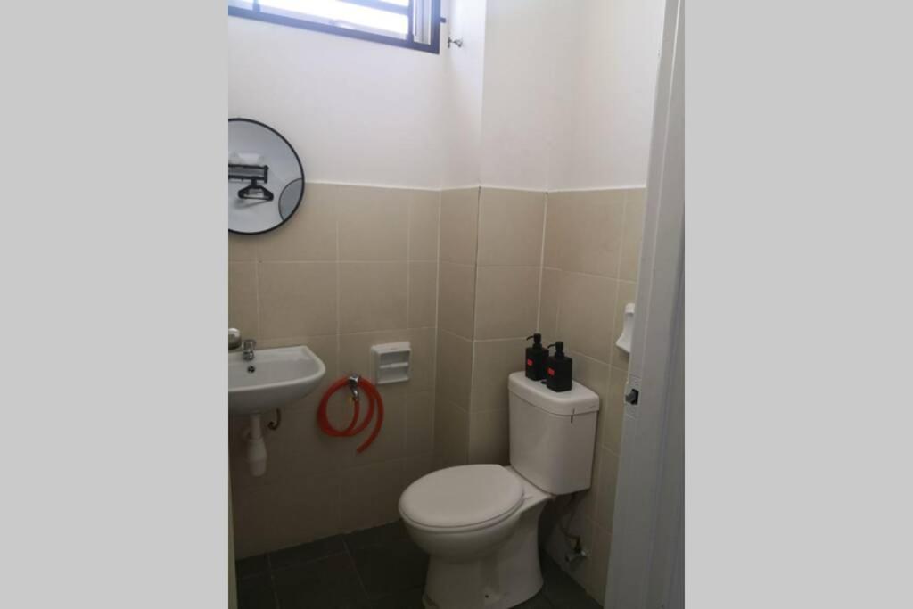 Homestay Tok Ayah, Behrang Jati Kampong Behrang Exteriör bild